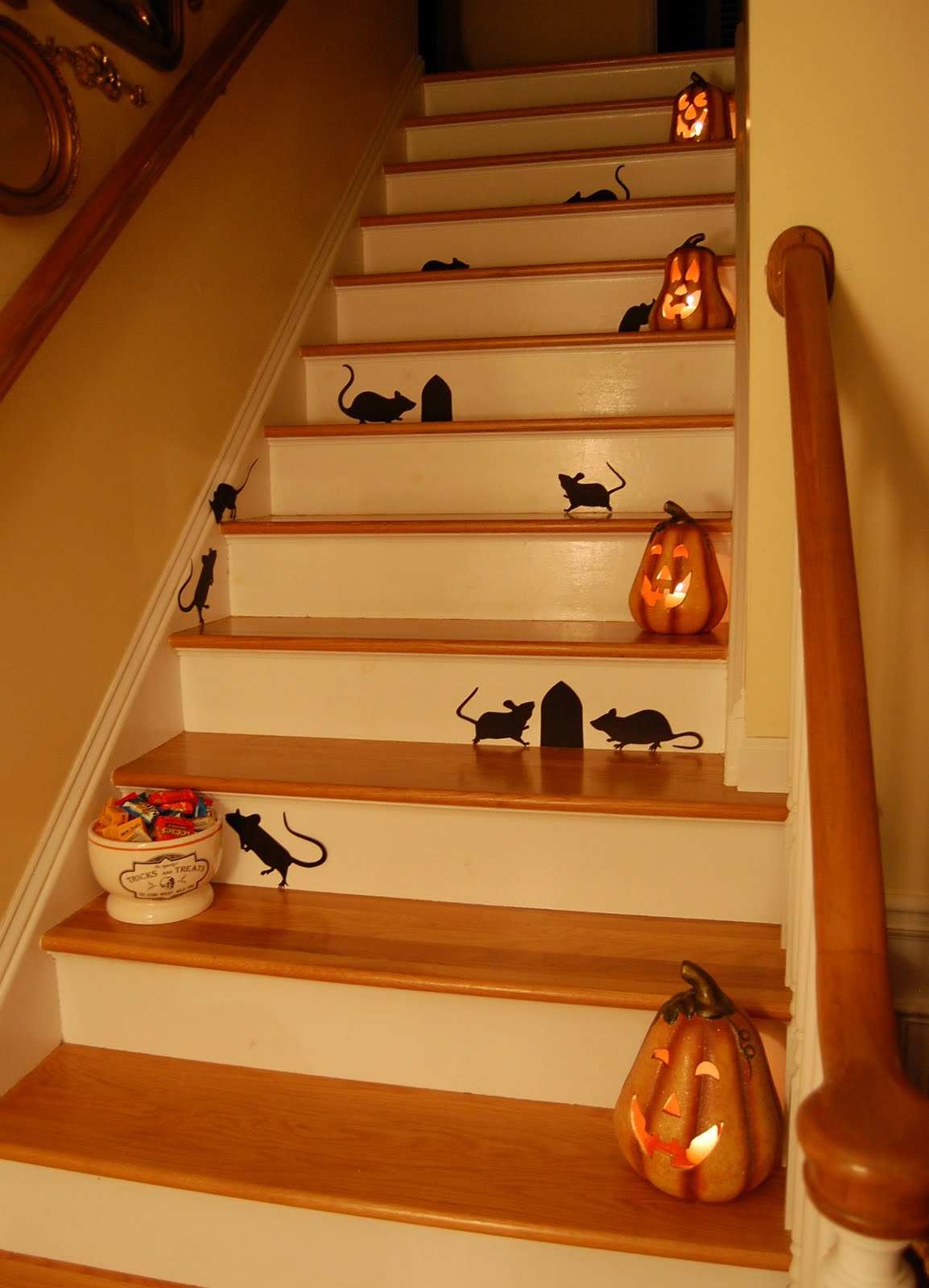 10 Easy Ways to Make Decorations for Halloween | Blog - WritemyEssayOnline